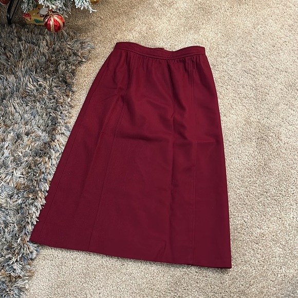 Vintage The Villager Dry Cleaned Wool ILGWU Pencil Skirt Union Made 0-2 EUC - Picture 1 of 10